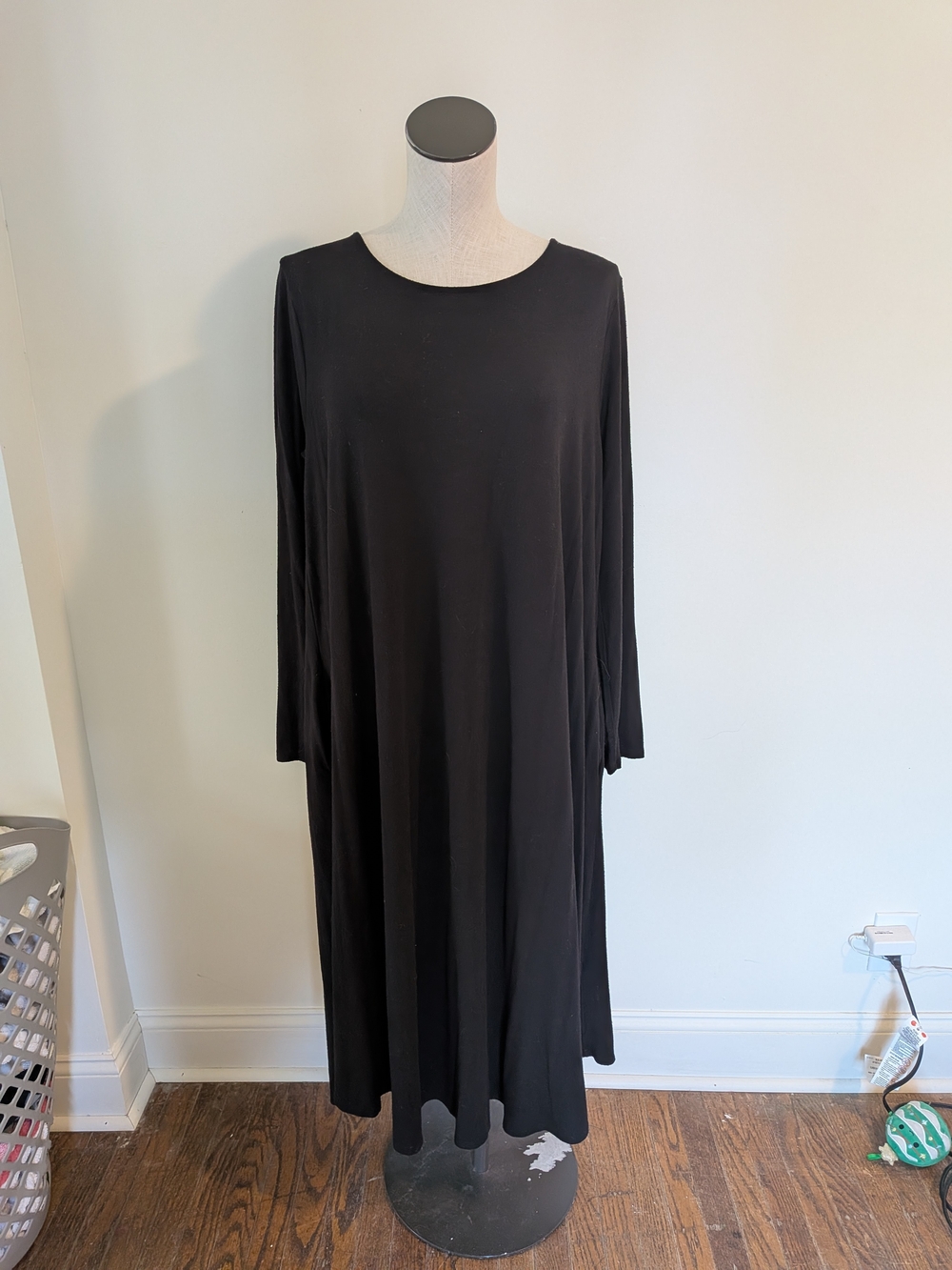 Zenana Outfitters Black Long Sleeve Swing Dress